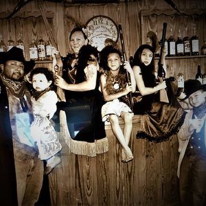 Meet your Posher, Cristina